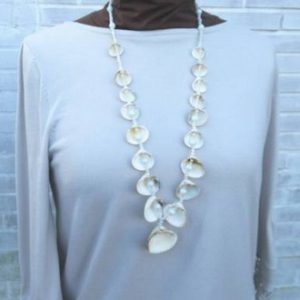 lange-muschelkette-naturschmuck-kaufen-schmuck-