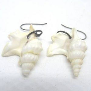 weisse-muschelohrringe-naturschmuck-kaufen-schmuck-